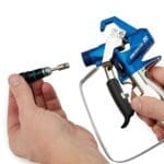 Contractor PC Airless Spray Gun with RAC X FFLP 210 SwitchTip - Image 2